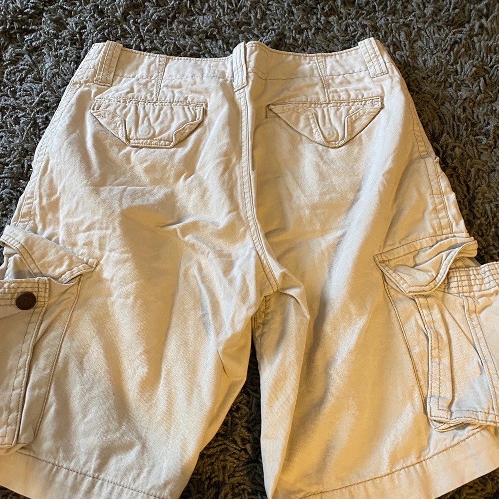 Aeropostale Men’s Cargo Shorts .